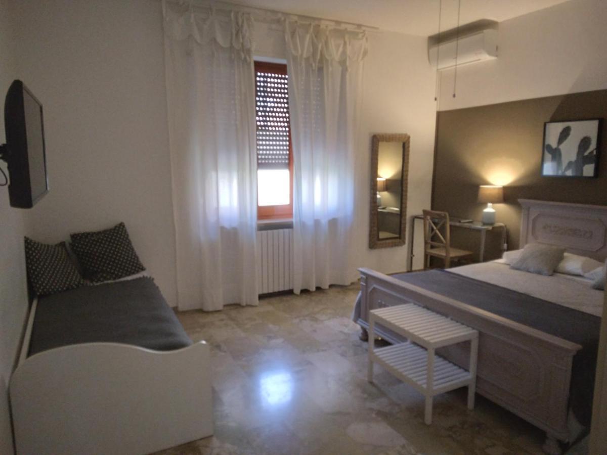 B&Be Home Tollo Экстерьер фото