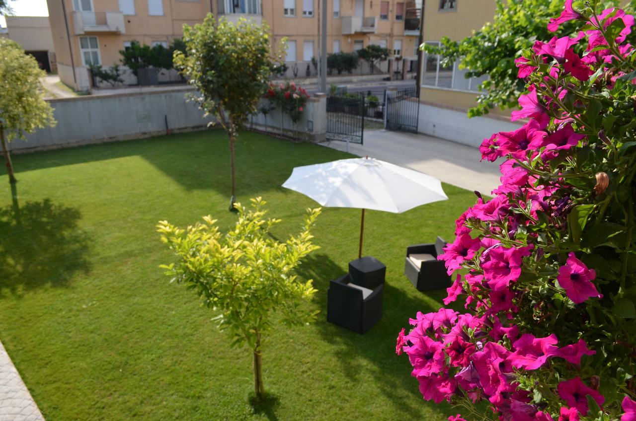 B&Be Home Tollo Экстерьер фото